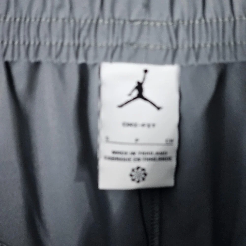 Nike Jordan Sport Jumpman Dri-FIT Woven Pants Smoke Grey Men's Size S FN5840-084